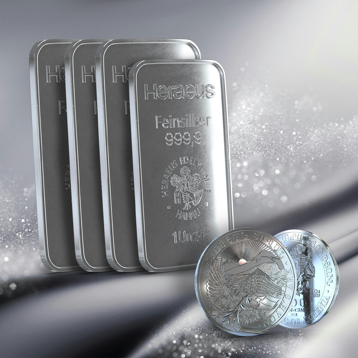Vor einem silbern glitzernden Hintergrund sind vier Silberbarren und davor eine Arche Noah Silbermünze von beiden Seiten zu sehen. In Silber im Sparplan oder als Einmalanlage investieren, bei Golden Gates.