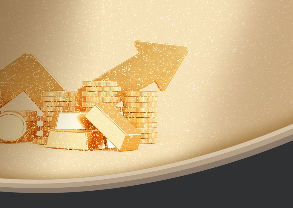 Vor einem golden-glitzernden Hintergrund liegen Goldmünzen und Goldbarren. Gold ist eine sichere Wertanlage, sparen auch Sie in Gold mit den Sparplänen von Golden Gates.