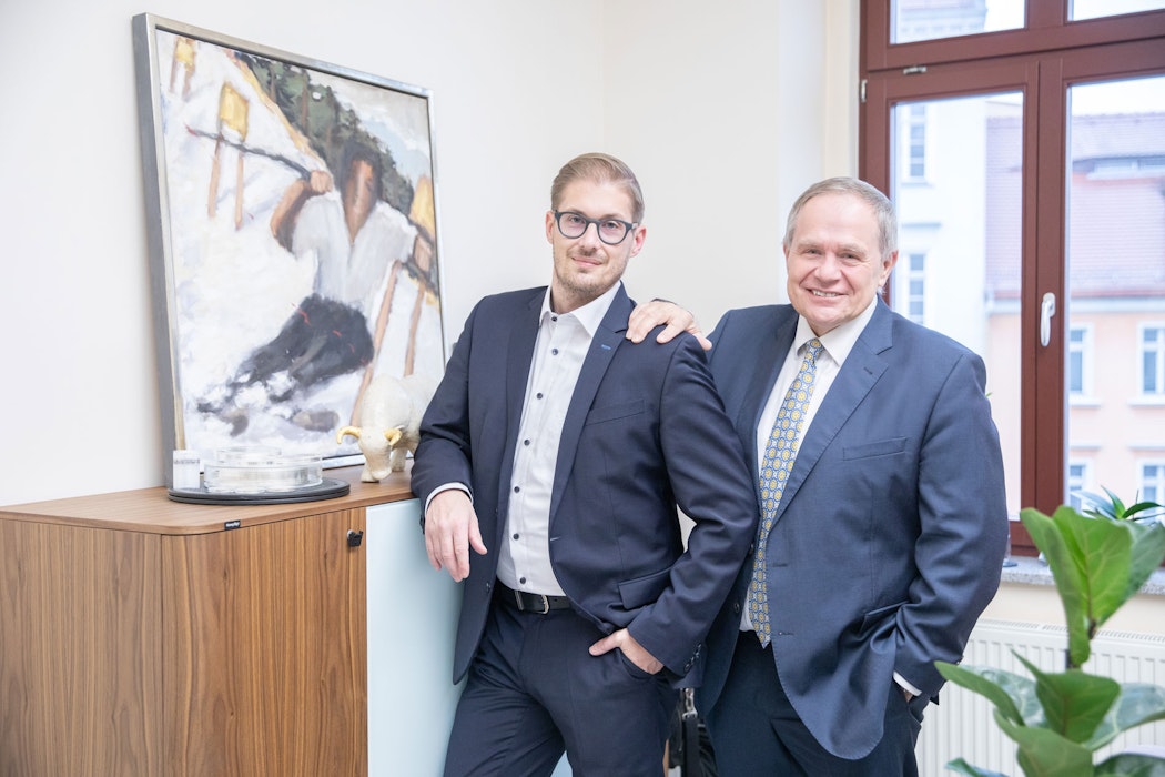 Geschäftsführer Herbert Behr und Constantin Behr